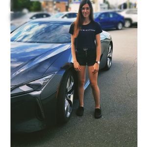 Meet your Posher, Megane